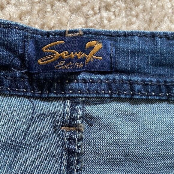 Seven7 Denim Shorts   - Picture 2 of 5